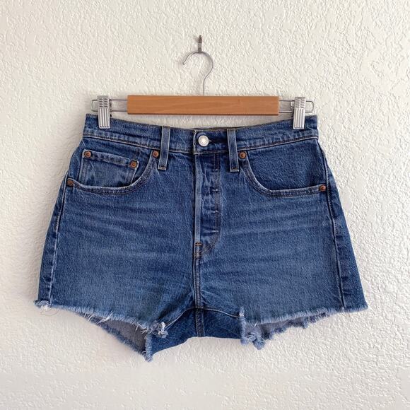 Levi's Women's 501 Cut Off Jean Shorts High Rise Button Fly Blue Denim Size 27 - Picture 1 of 11